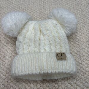 CC kids double Pom beanie